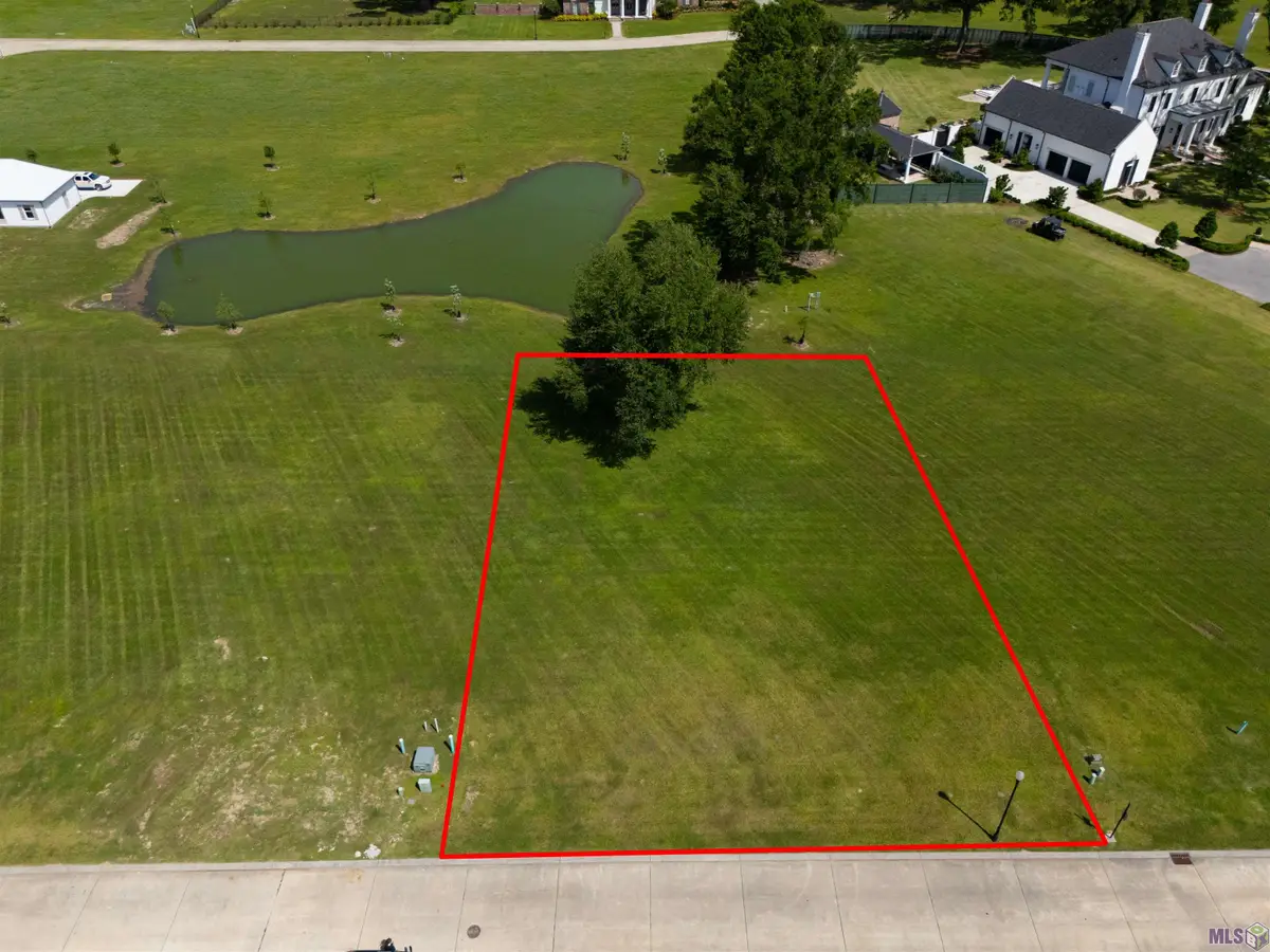 465 Sweet Grass Loop, Thibodaux, LA 70301 - #1