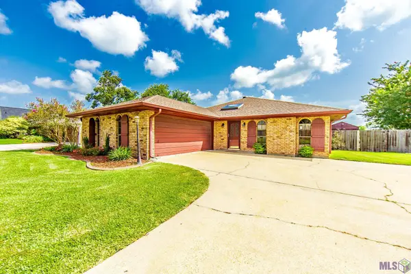 214 Lake Crescent Circle, Houma, LA 70360