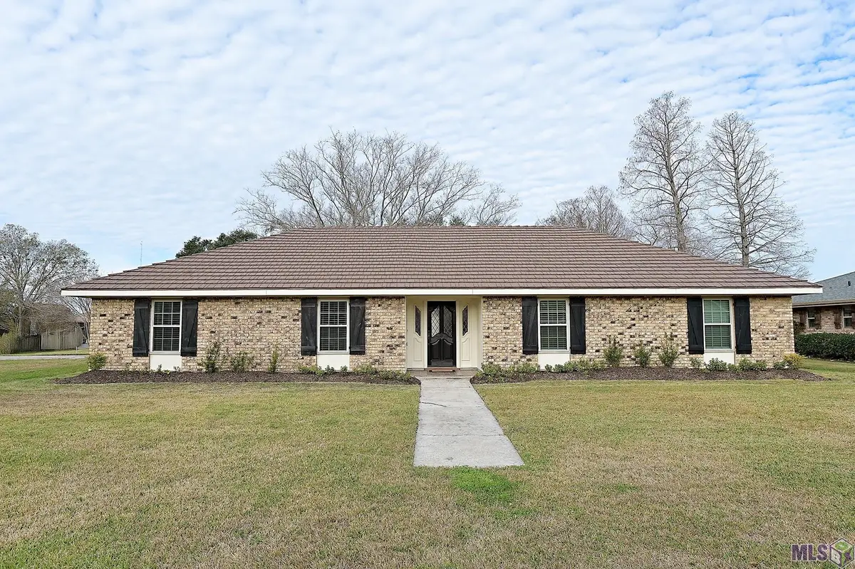 304 Winder Rd, Thibodaux, LA 70301 - #1