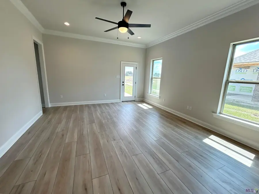 1407 Tina Street, Thibodaux, LA 70301 - #2