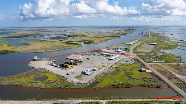 25742 Old Highway 1, Golden Meadow, LA 70357