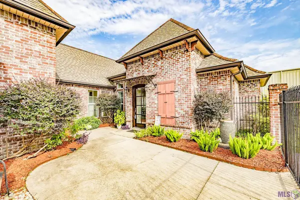 111 Gentle Oak Boulevard, Schriever, LA 70395