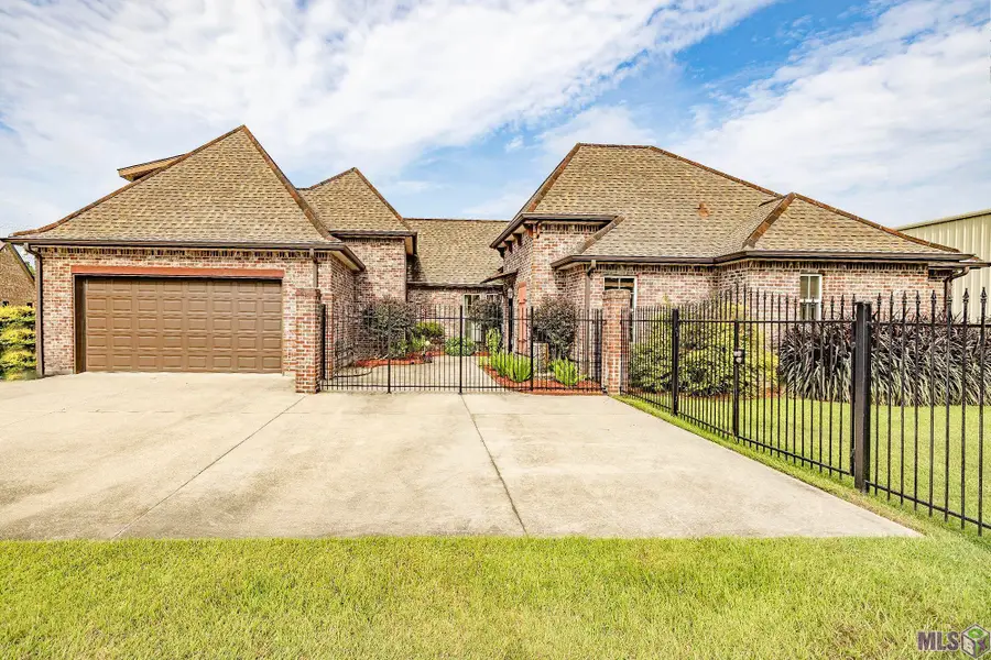 111 Gentle Oak Boulevard, Schriever, LA 70395 - #3