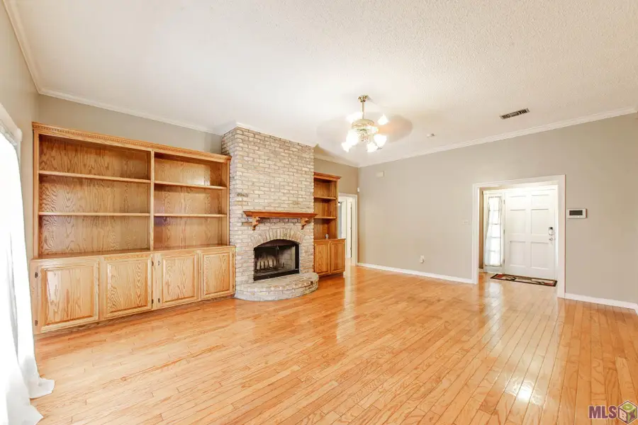 411 Valhi Boulevard, Houma, LA 70360 - #2