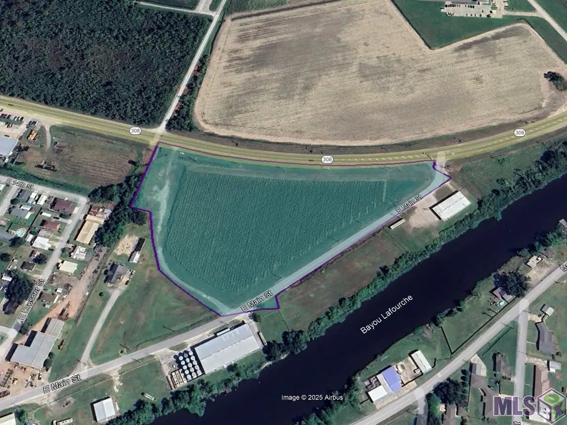 721 E Main St, Lockport, LA 70374 - #1