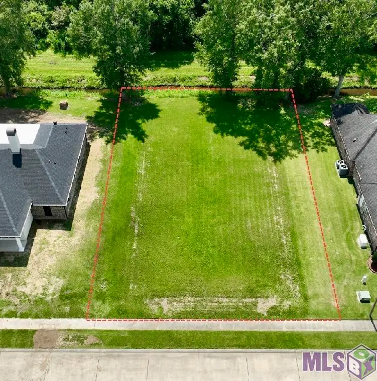 697 Victoria Dr, Berwick, LA 70342 - #1