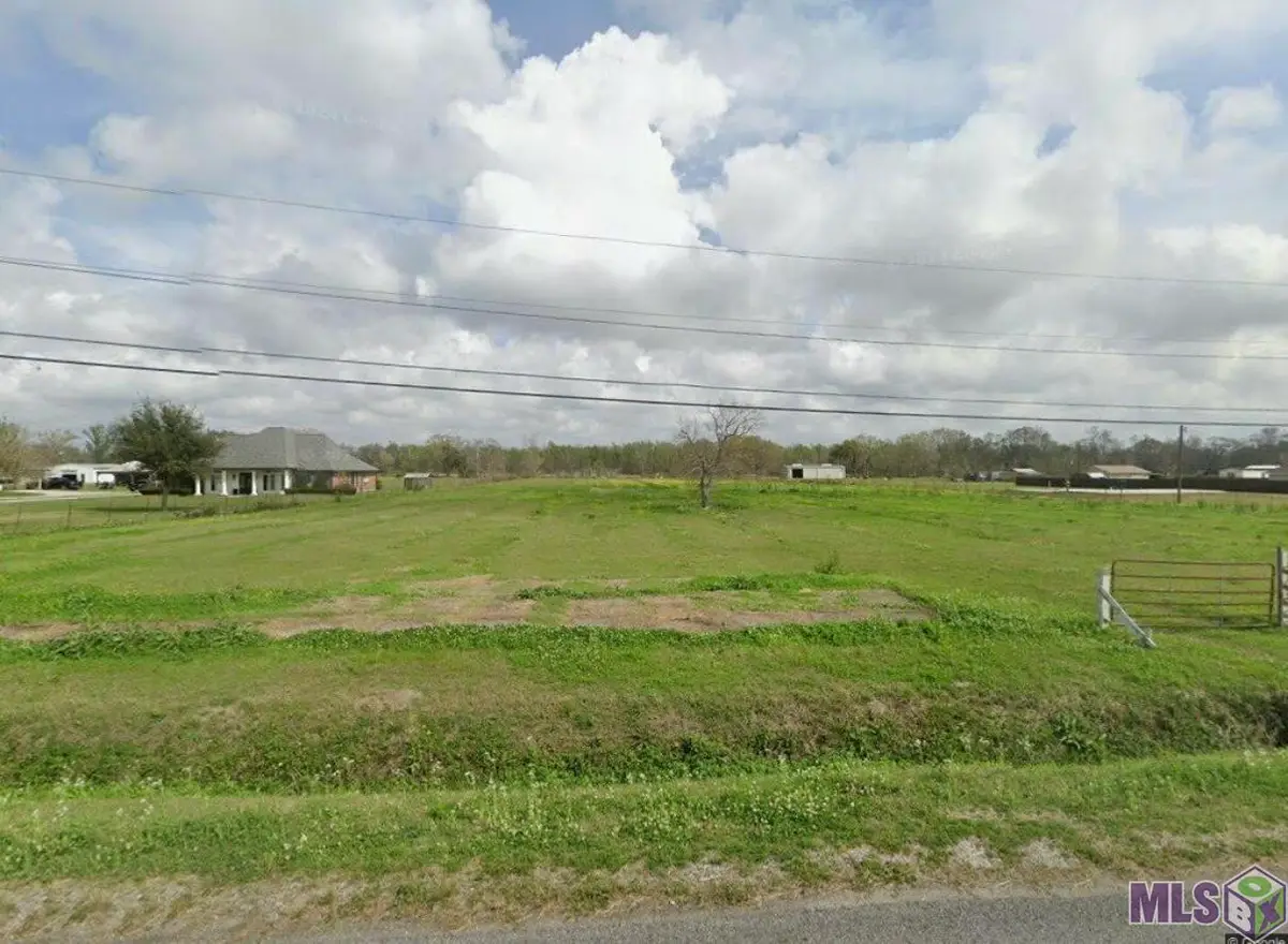 807 South Waterplant Road, Thibodaux, LA 70301 - #1