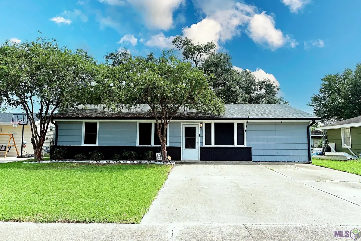 522 Paris Ln, Houma, LA 70363 - #1