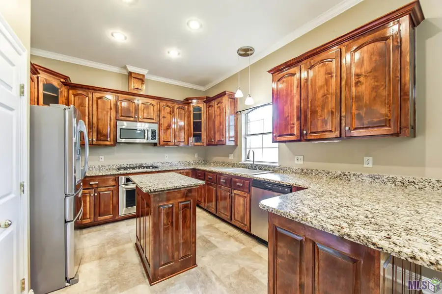 216 Joshua Reed Dr, Houma, LA 70360 - #2