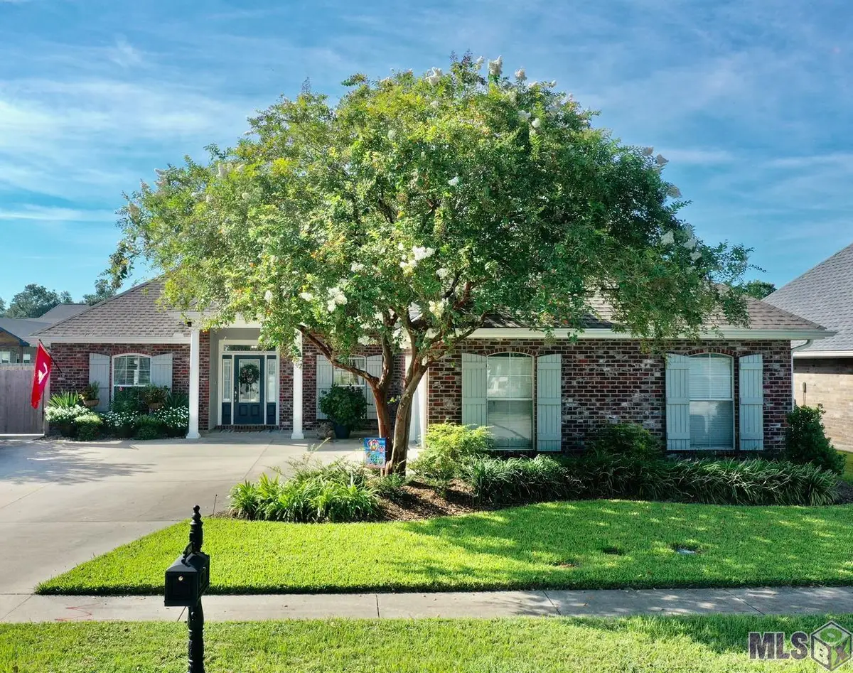 169 Tigerlily Dr, Houma, LA 70360 - #1