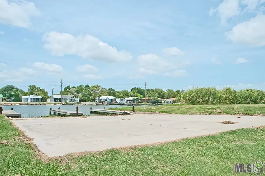 6102 Bayouside Dr, Chauvin, LA 70344 - #3