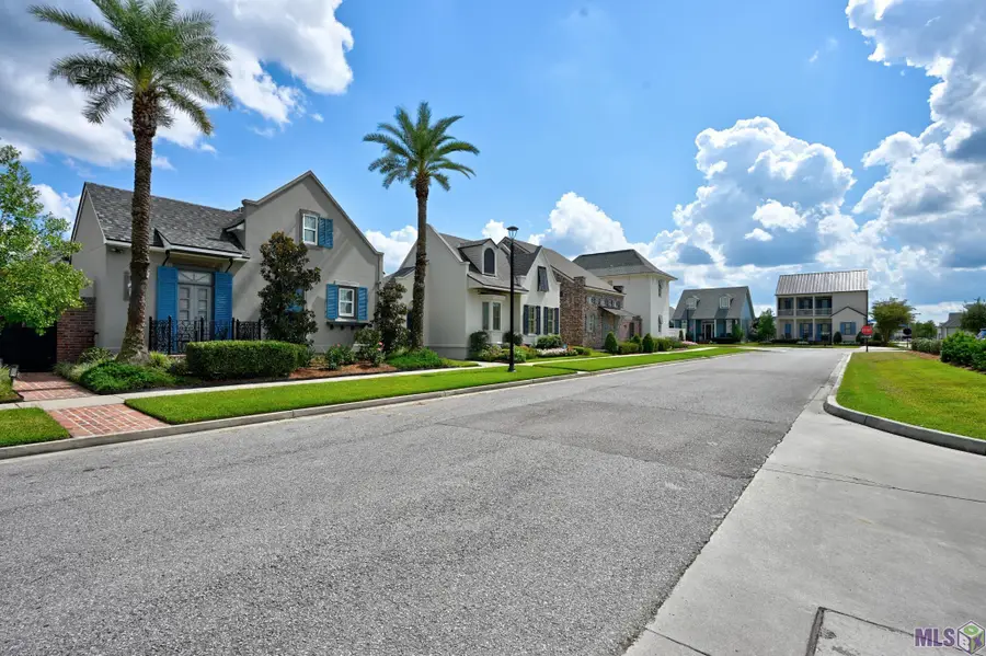 106 Rue Bonpapa, Thibodaux, LA 70301 - #3