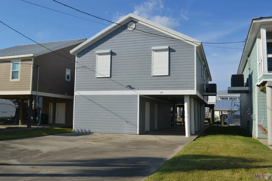 104 Constantin Dr, Port Fourchon, LA 70357 - #3