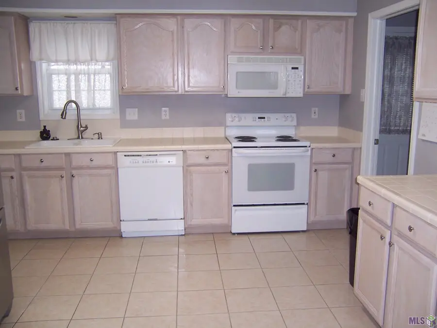 155 Magnolia Courtyard, Bayou Cane, LA 70364 - #2