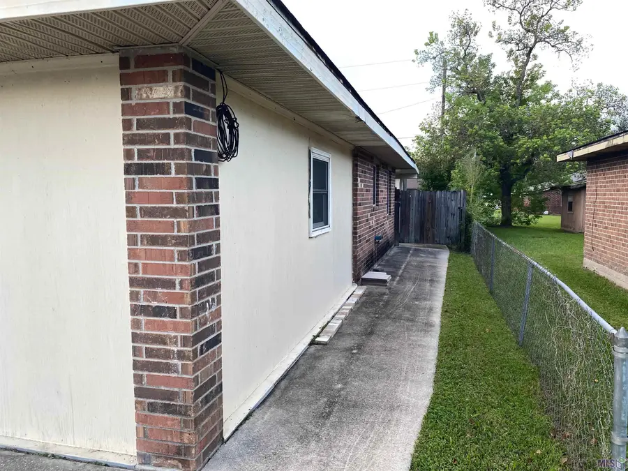 302 N Verret St, Morgan City, LA 70380 - #2