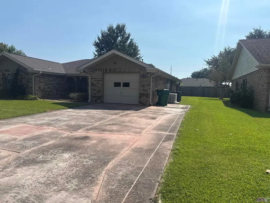 124 Belle Helene St, Thibodaux, LA 70301 - #2