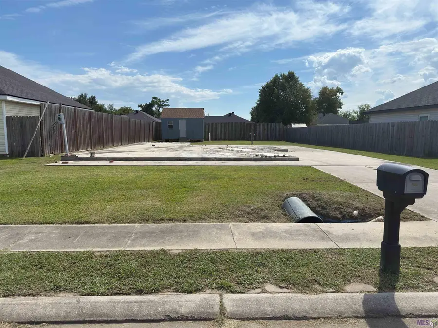 356 Daralyn Drive, Houma, LA 70363 - #2