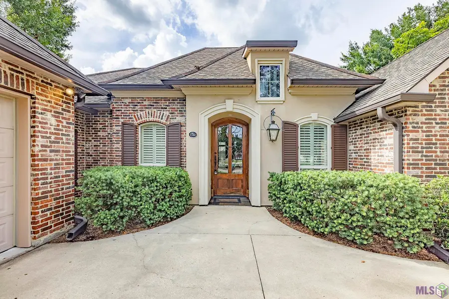 121 Gentle Oak Boulevard, Schriever, LA 70395 - #2