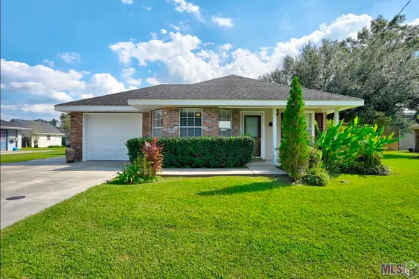 108 Deer Run Dr, Schriever, LA 70395