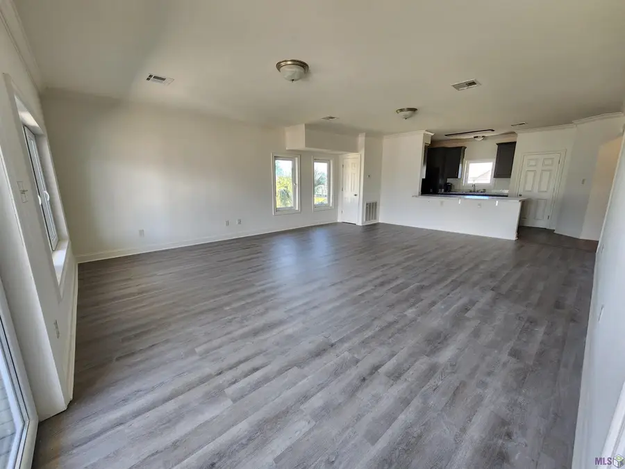 411 Admiral Craik Dr #7, Grand Isle, LA 70358 - #3