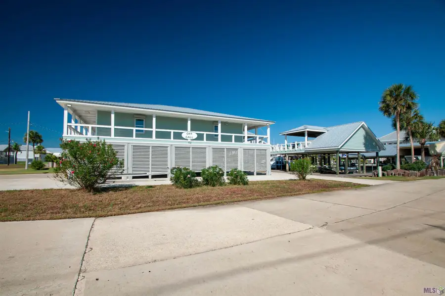 102 Constantin Dr, Golden Meadow, LA 70357 - #2