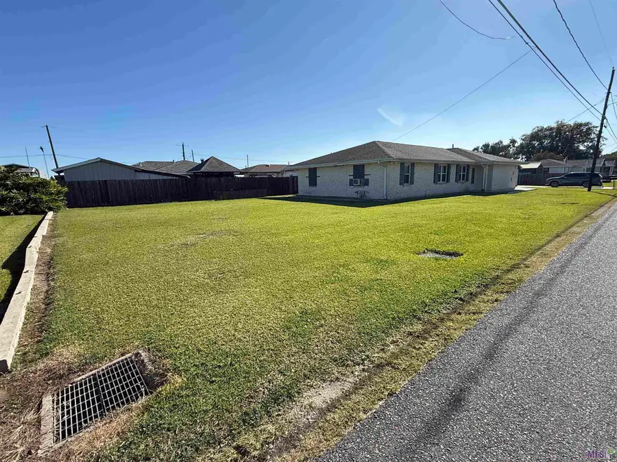 291 New Haven Street, Raceland, LA 70394 - #2