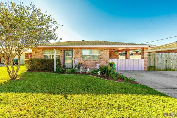 511 Holiday Dr, Houma, LA 70364