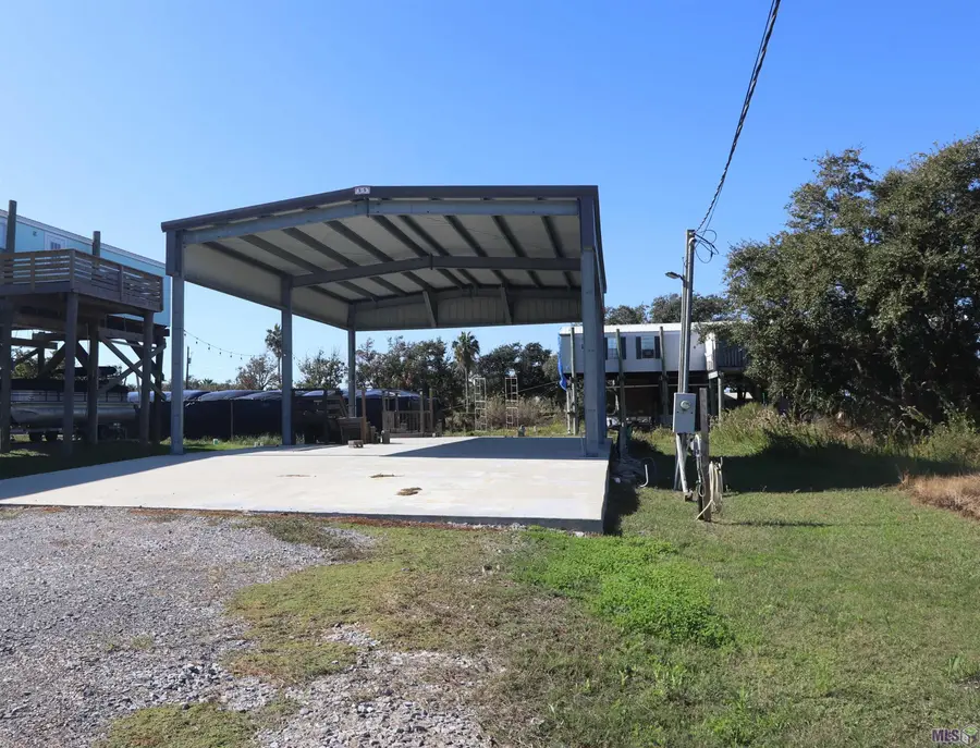 227 Oak, Grand Isle, LA 70358 - #3