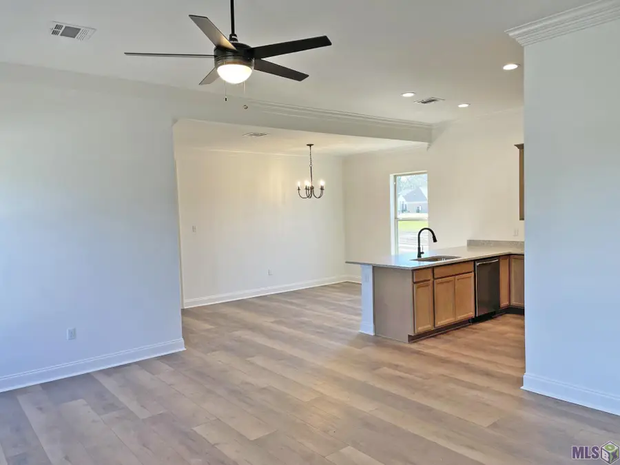 306 Sophie Dr, Houma, LA 70364 - #2