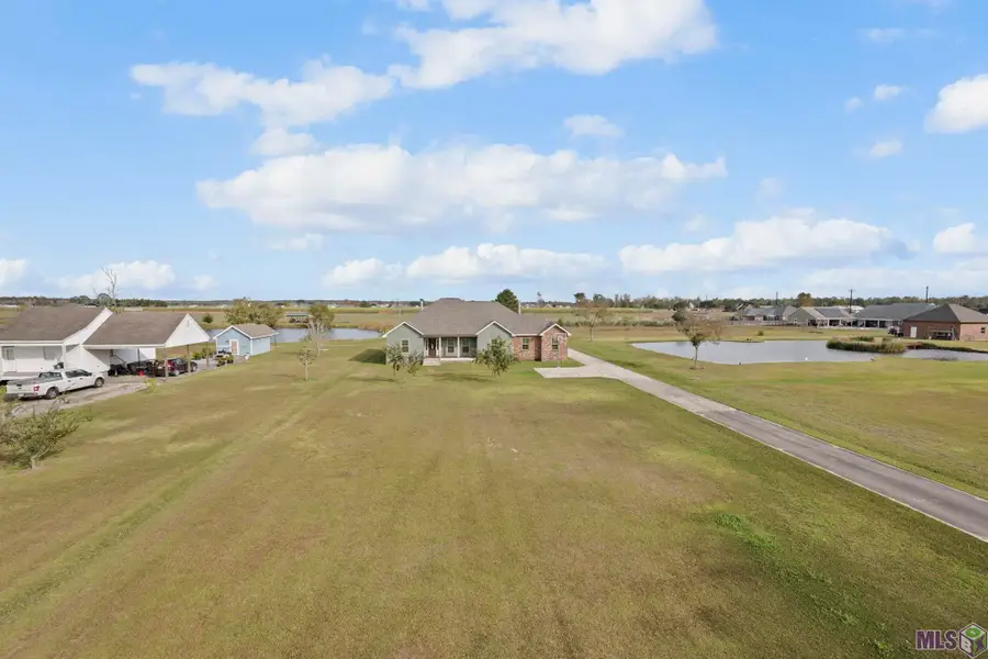 13283 Lotus St, Vacherie, LA 70090 - #2