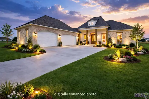 1313 Rosedown Dr, Thibodaux, LA 70301