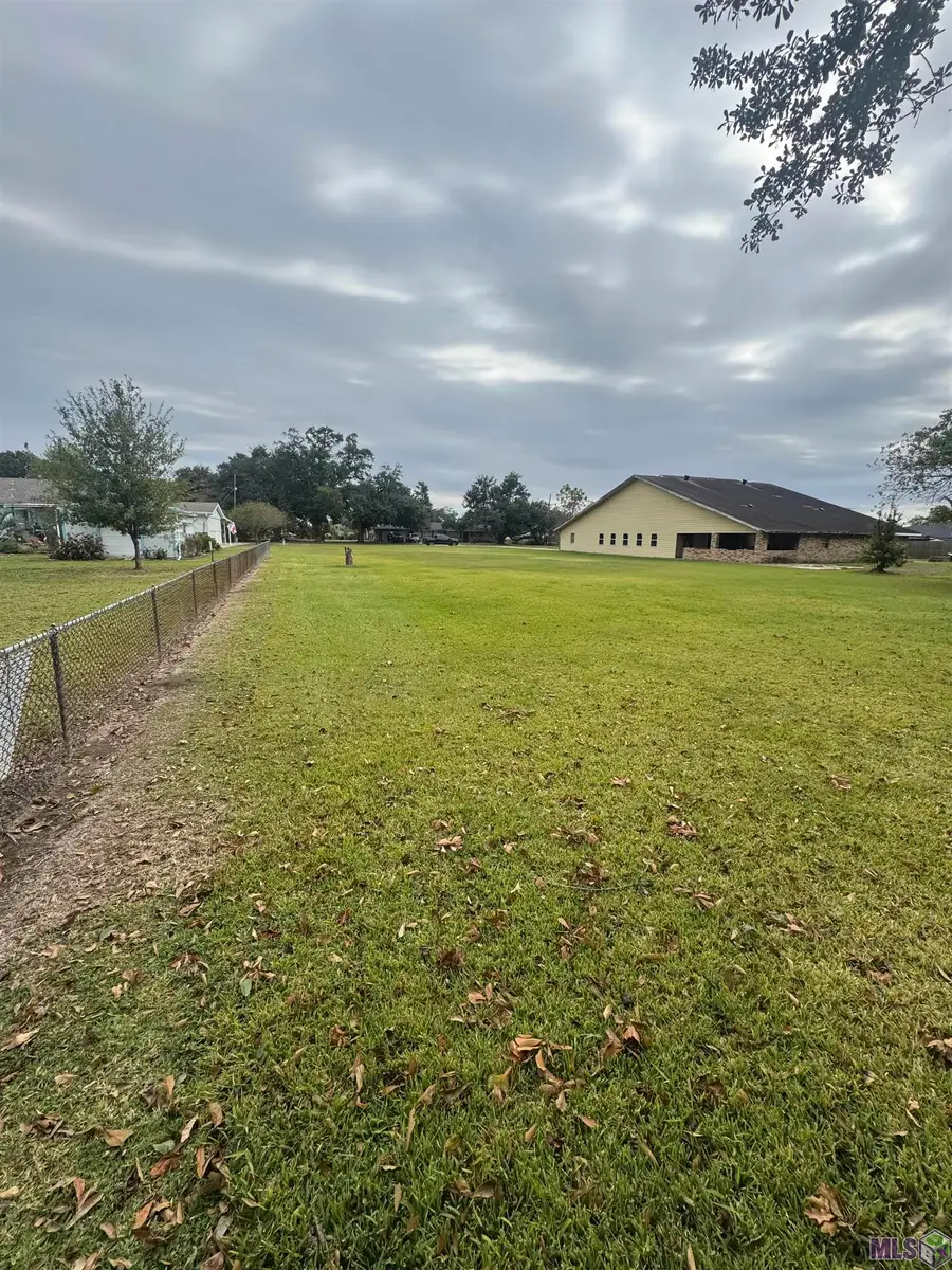 206 Hialeah Avenue, Houma, LA 70363 - #2