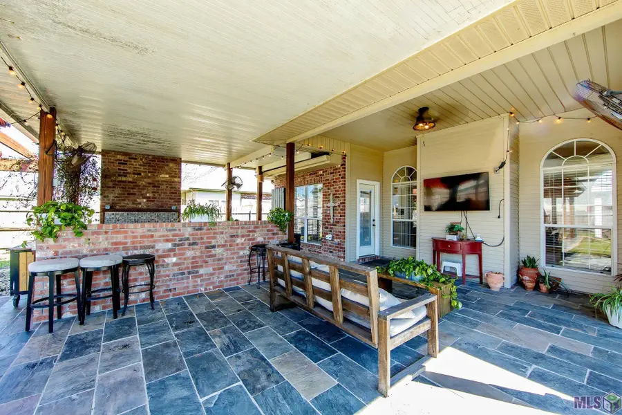 182 Lansdown Drive, Houma, LA 70360 - #3