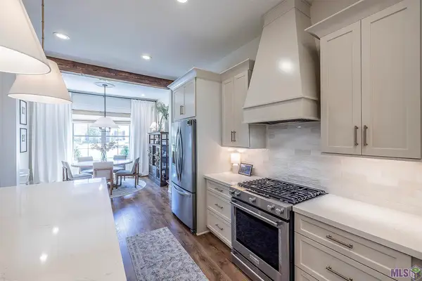 2908 Quiet Oak Place, Schriever, LA 70395