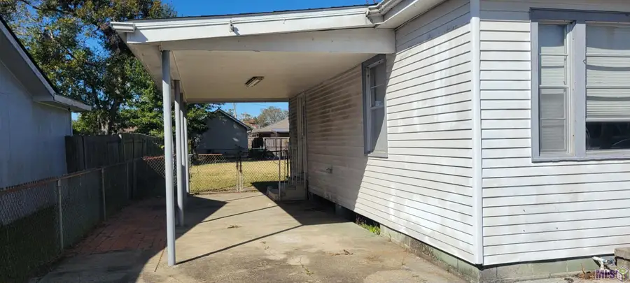 305 Patterson St, Houma, LA 70363 - #3
