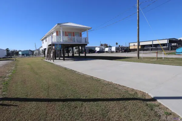 189 Oak, Grand Isle, LA 70358
