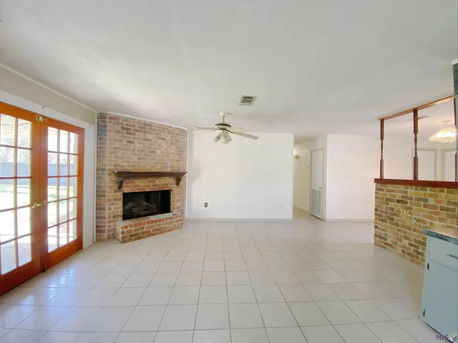 121 Clara St, Schriever, LA 70395 - #3
