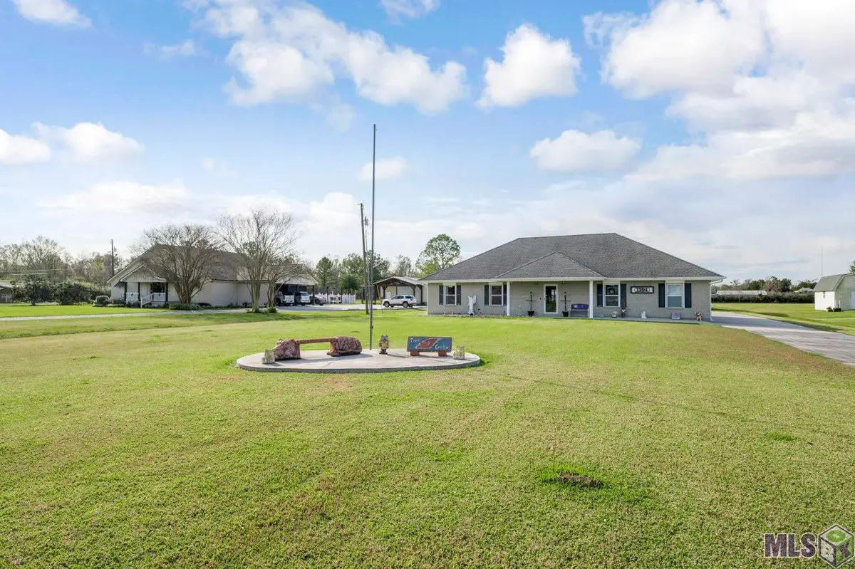 1294 Burma Rd, Thibodaux, LA 70301 - #1