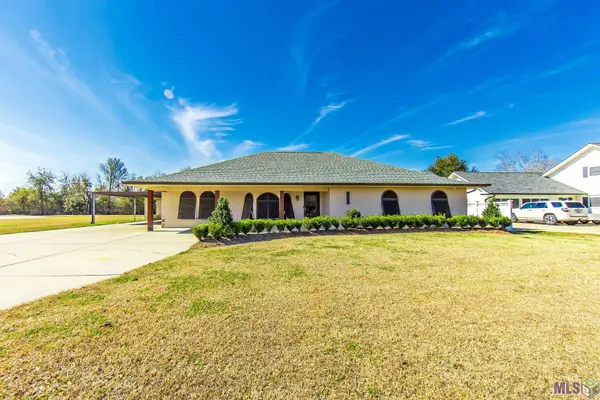3912 Benton Dr, Bourg, LA 70343