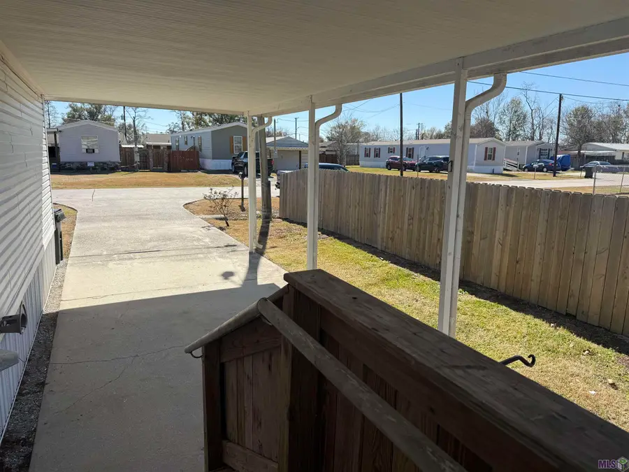 330 Grace St, Houma, LA 70360 - #3