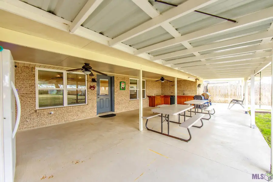805 Chene Dr, Houma, LA 70364 - #3