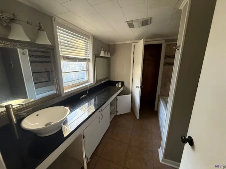1209 Tetreau St, Thibodaux, LA 70301 - #3