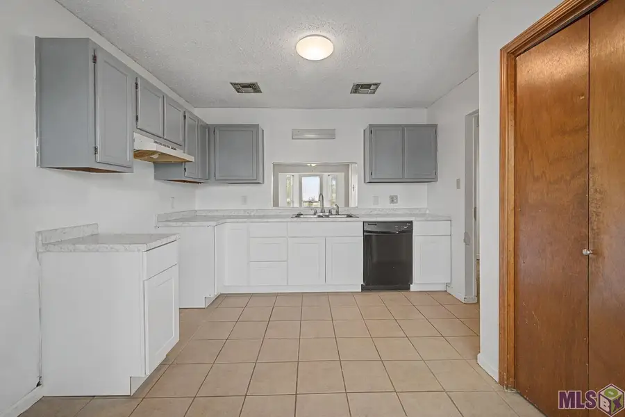 201 Greenbriar Dr, Houma, LA 70364 - #3