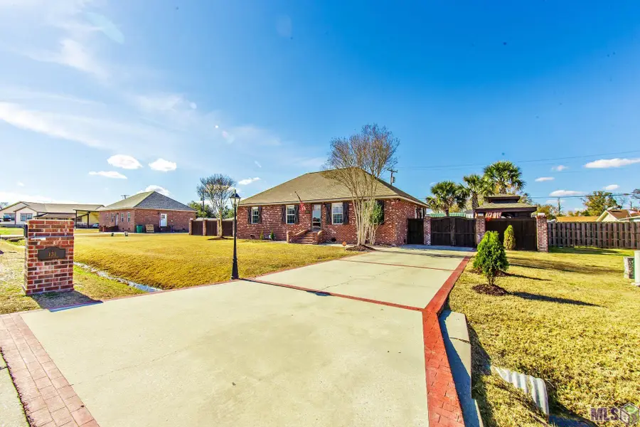 131 Fern, Houma, LA 70364 - #2