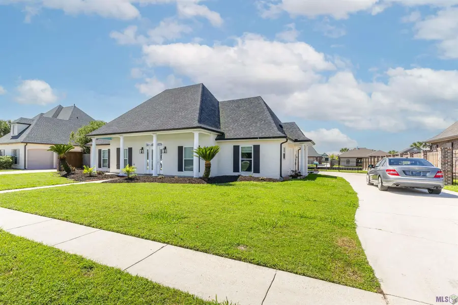332 Tulip Dr, Houma, LA 70360 - #2