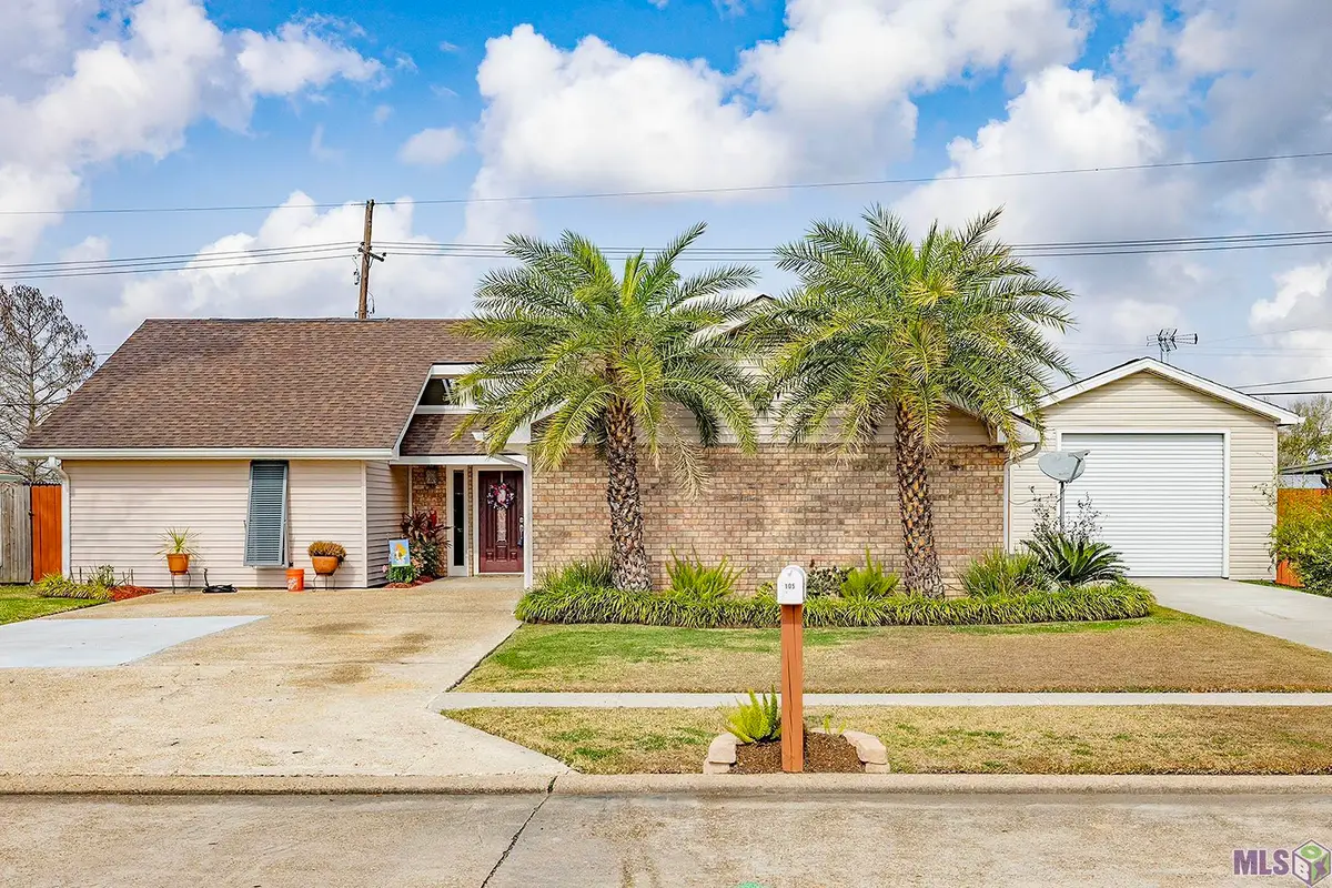 105 Maria Circle, Houma, LA 70360 - #1