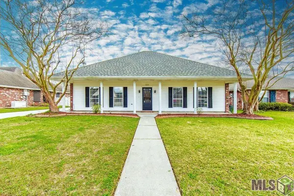 217 Windward Dr, Houma, LA 70360