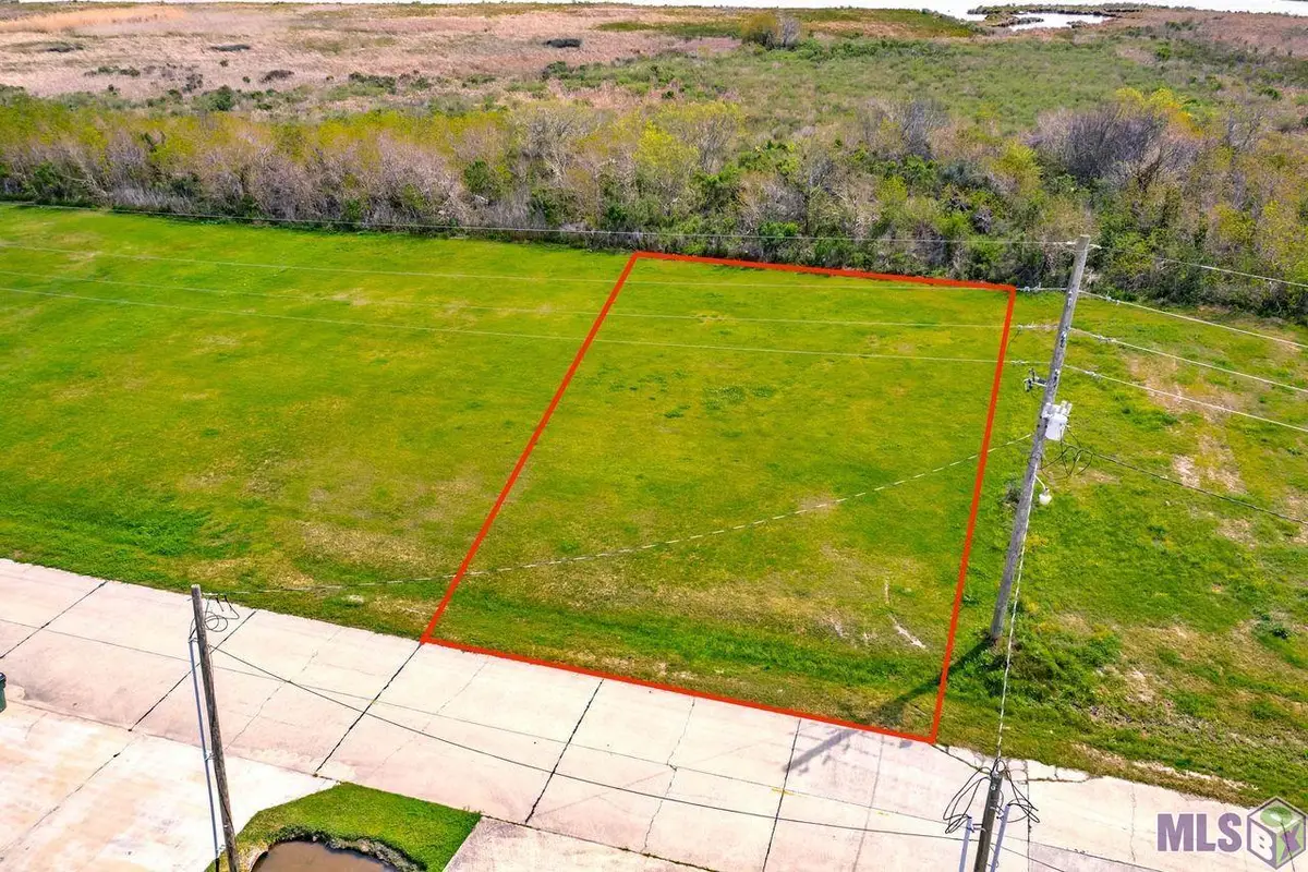 6293 Bayouside Dr, Chauvin, LA 70344 - #1