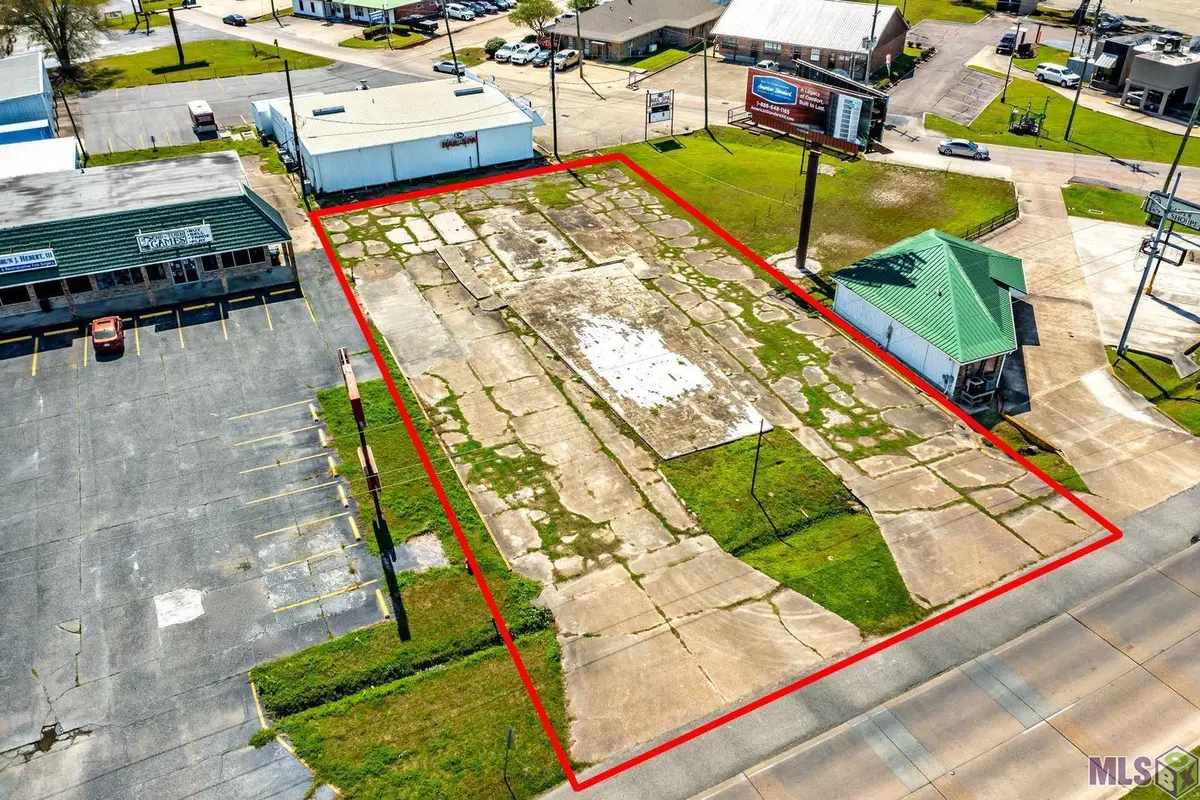 1029 West Tunnel Boulevard, Houma, LA 70360 - #1