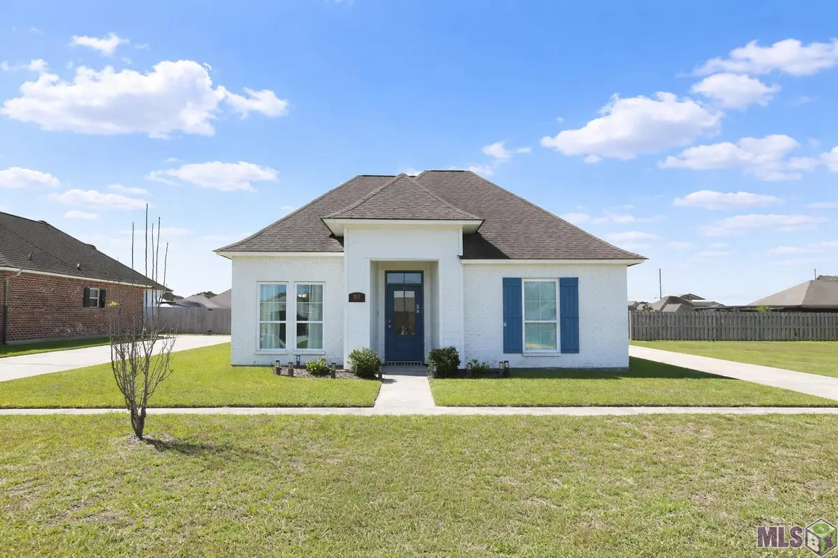 114 Carondelet Ct, Thibodaux, LA 70301 - #1